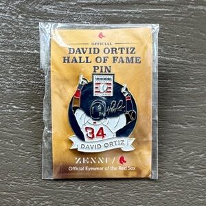 Unopened David Ortiz Hall of Fame Pin